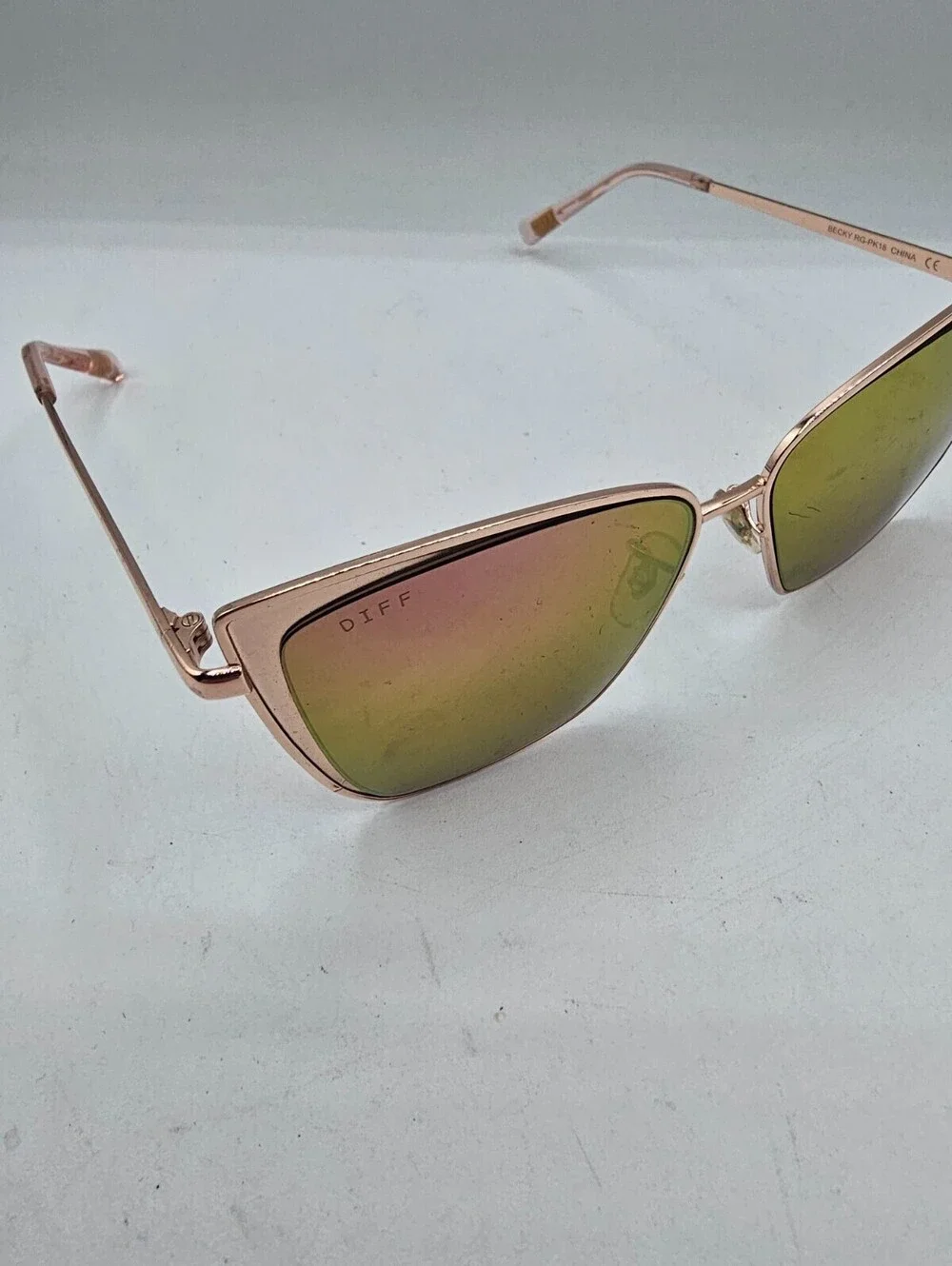 DIFF Womens Becky Rose Gold Mirror Sunglasses